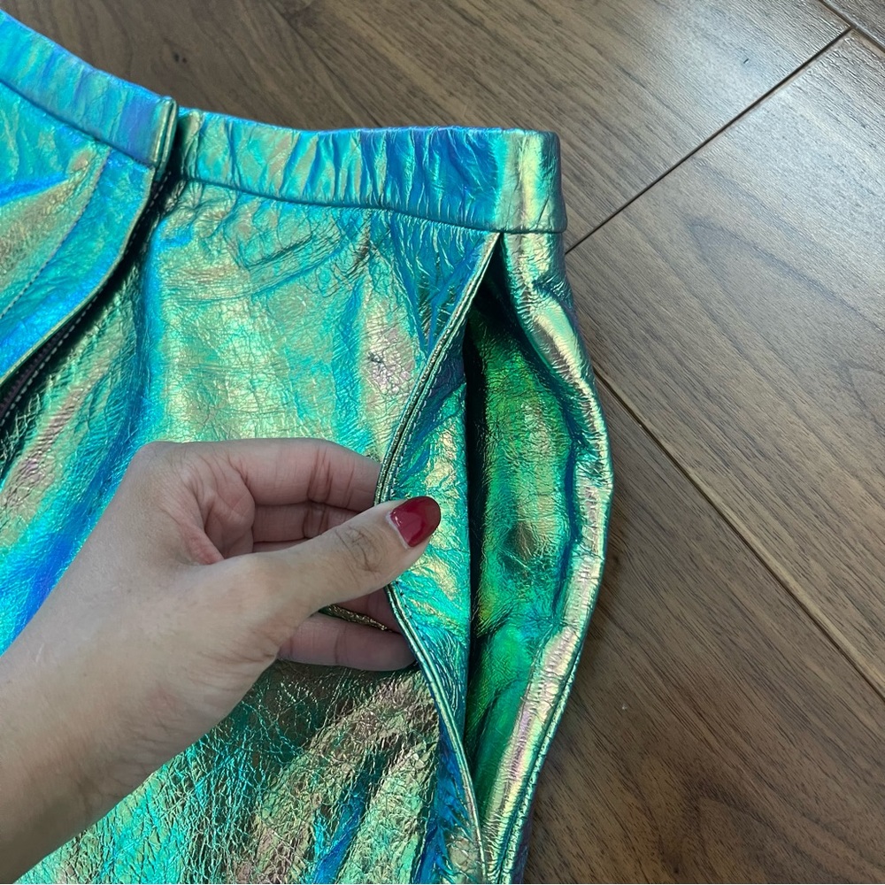 &Other Stories Iridescent Leather Shorts - Picture 4 of 6